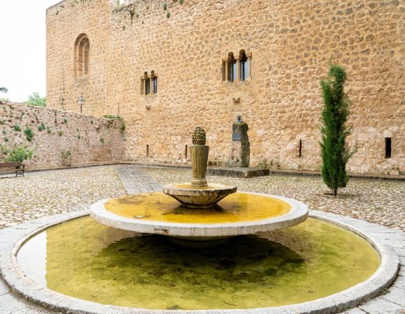 Tour por la España interior: Brihuega, Castillos y Cívica