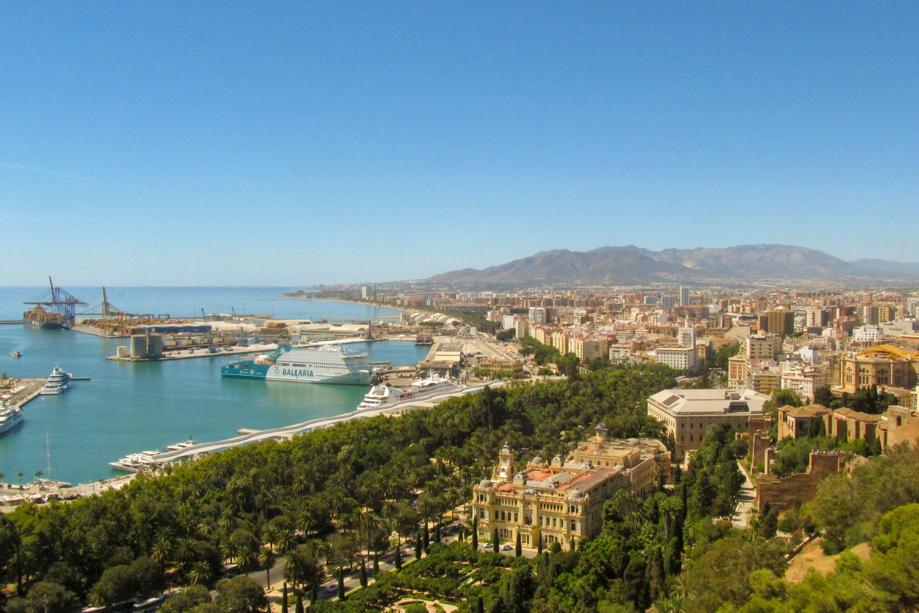 Barcelona y Costa Brava en un tour privado de doce días desde Madrid